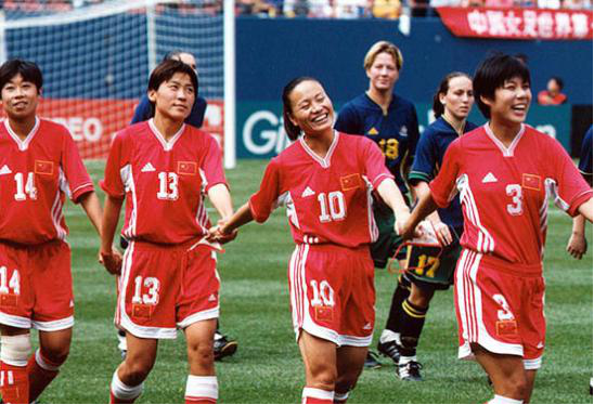 女足世界杯那支球队是业余的，女足队员刘爱玲是哪里人